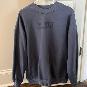 Taylor Swift Eras Tour Crewneck Blue Limited sweatshirt size Medium worn 1x